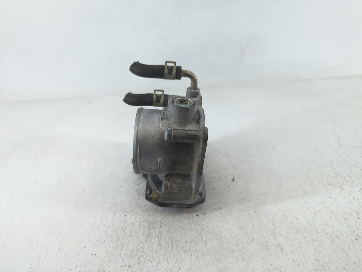 2014-2020 Nissan Rogue Throttle Body P/N:3TA60-01 C Fits Fits 2013 2014 2015 2016 2017 2018 2019 2020 OEM Used Auto Parts - 