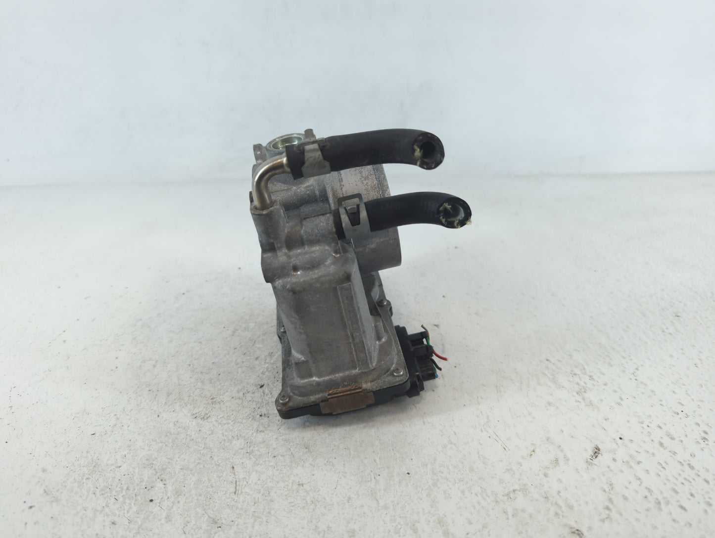 2014-2020 Nissan Rogue Throttle Body P/N:3TA60-01-C Fits Fits 2013 2014 2015 2016 2017 2018 2019 2020 OEM Used Auto Parts - 