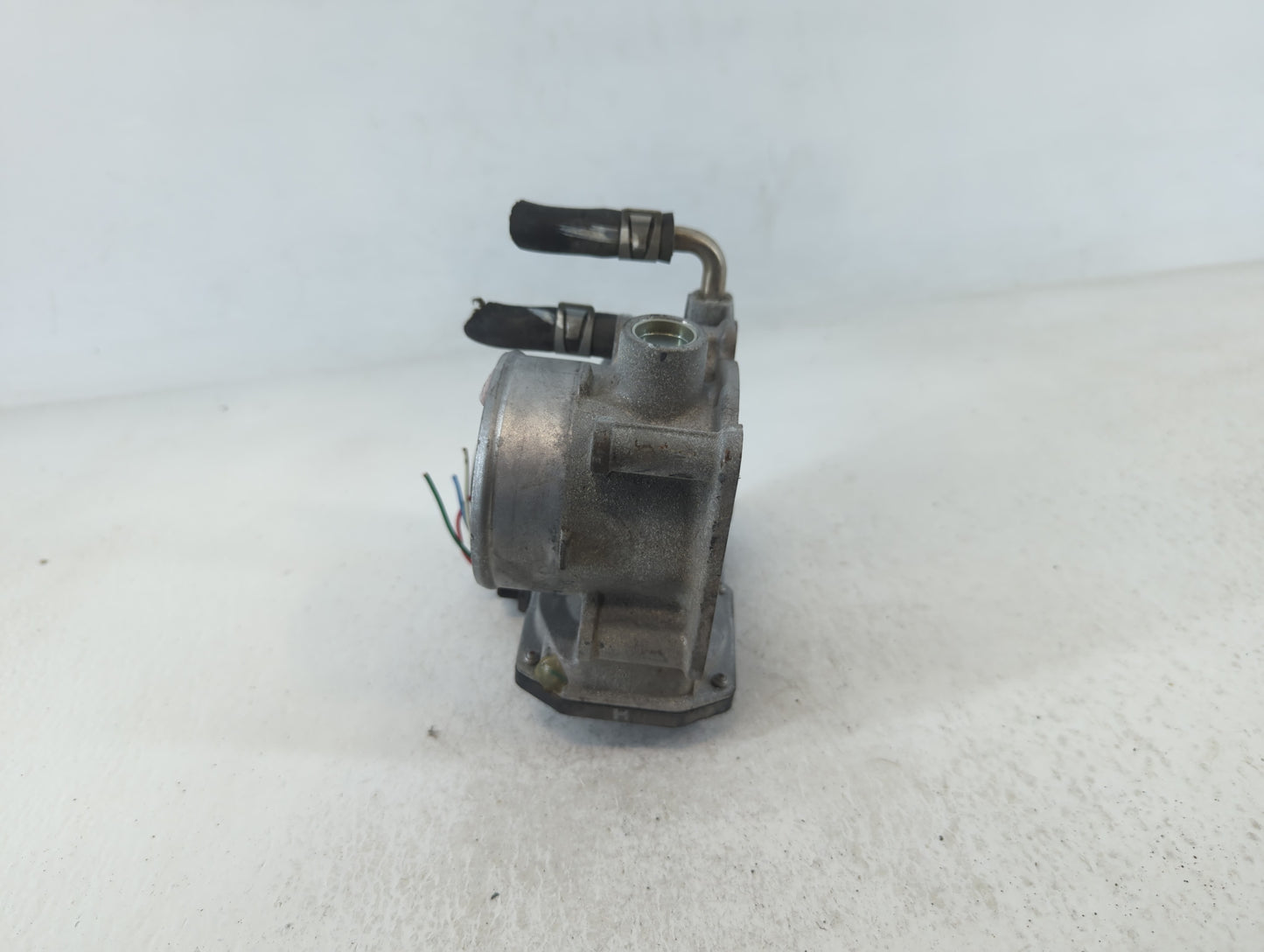 2014-2020 Nissan Rogue Throttle Body P/N:3TA60-01-C Fits Fits 2013 2014 2015 2016 2017 2018 2019 2020 OEM Used Auto Parts - 