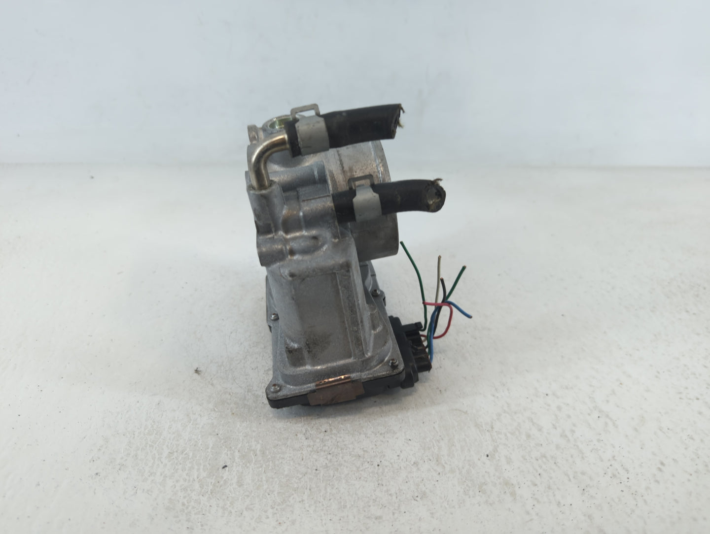 2014-2020 Nissan Rogue Throttle Body P/N:3TA60-01-C Fits Fits 2013 2014 2015 2016 2017 2018 2019 2020 OEM Used Auto Parts - 