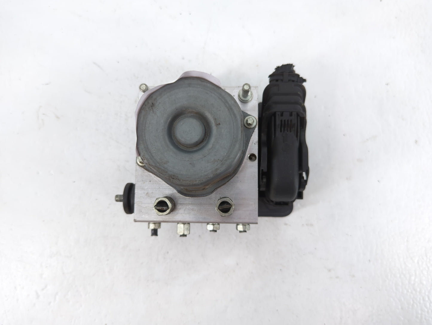 2019-2020 Nissan Rogue ABS Pump Control Module Replacement P/N:47660 7FM1A Fits Fits 2019 2020 OEM Used Auto Parts - Oemused