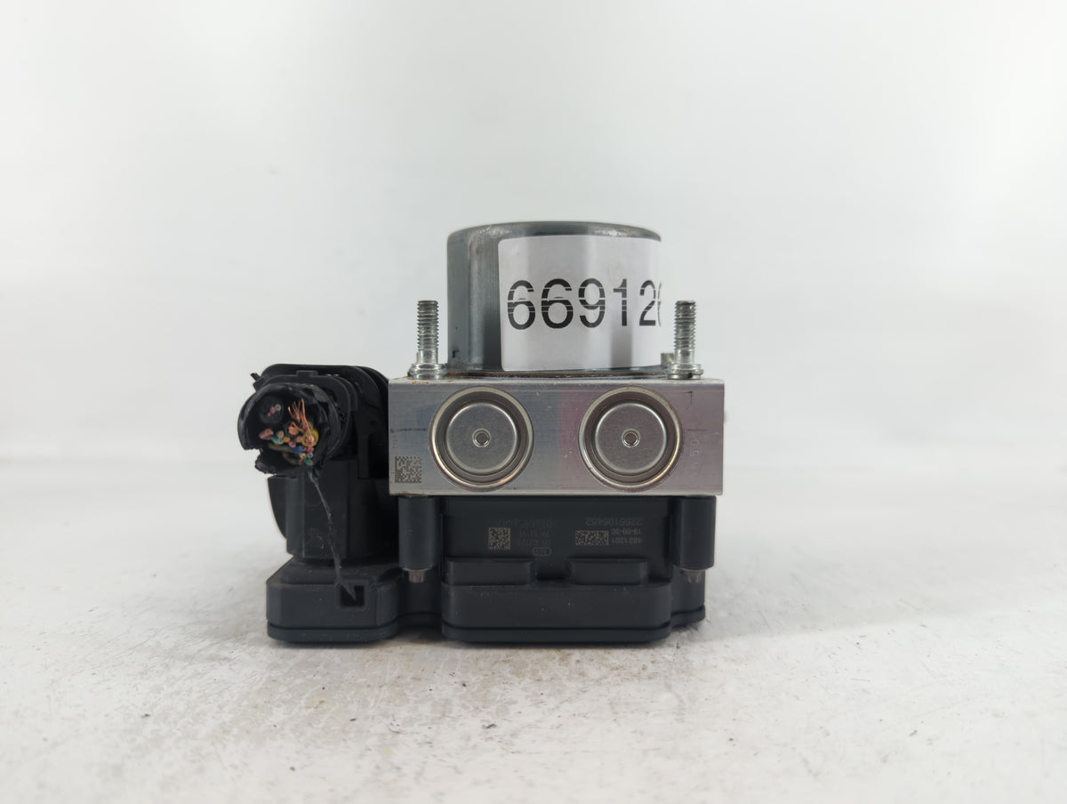 2019-2020 Nissan Rogue Anti-Lock Brake ABS Pump Module Actuator OEM P/N:269 829 47660 7FM5A Fits Fits 2019 2020 OEM Used Aut