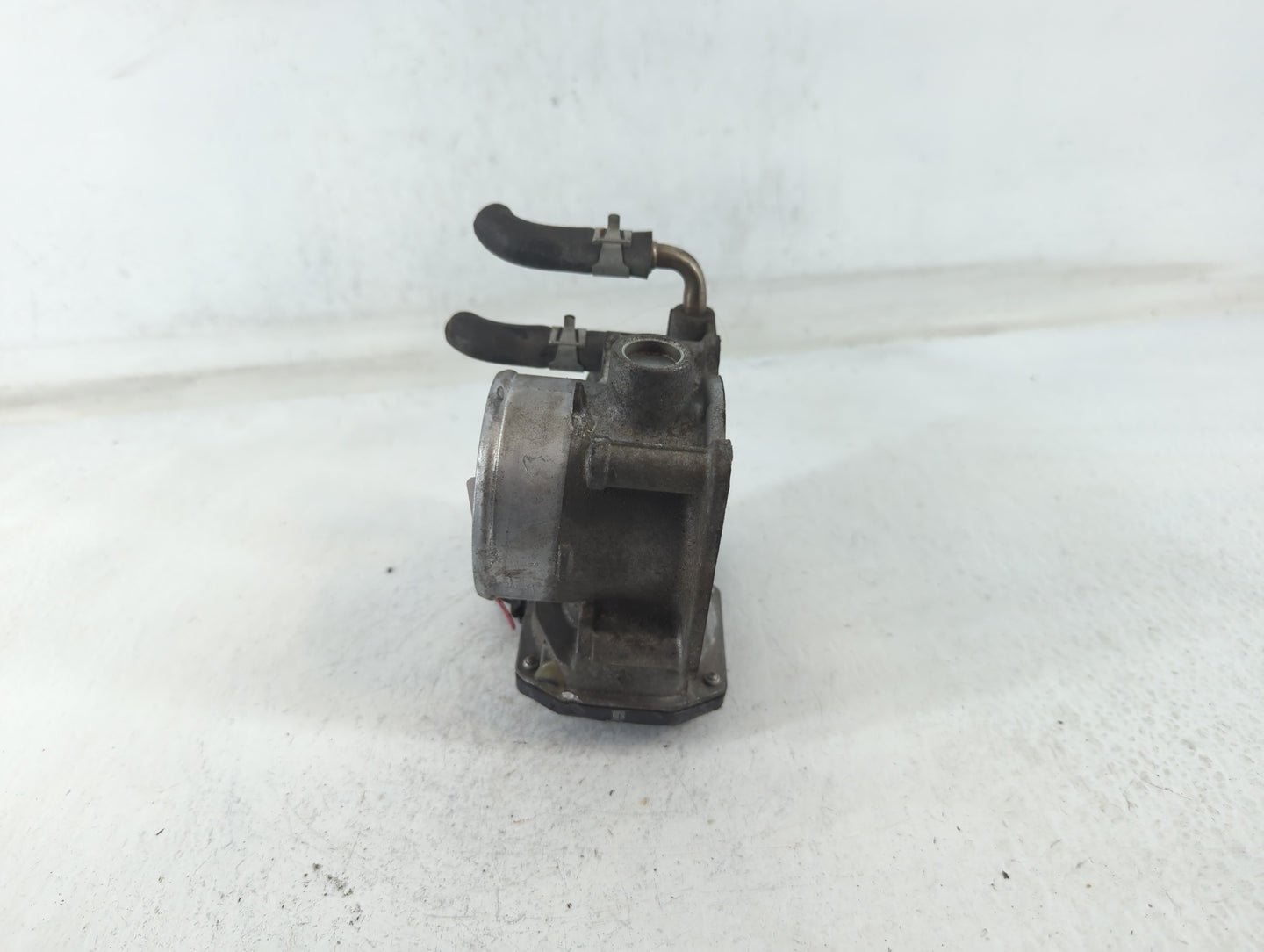 2014-2020 Nissan Rogue Throttle Body P/N:3TA60-01 C Fits Fits 2013 2014 2015 2016 2017 2018 2019 2020 OEM Used Auto Parts - 