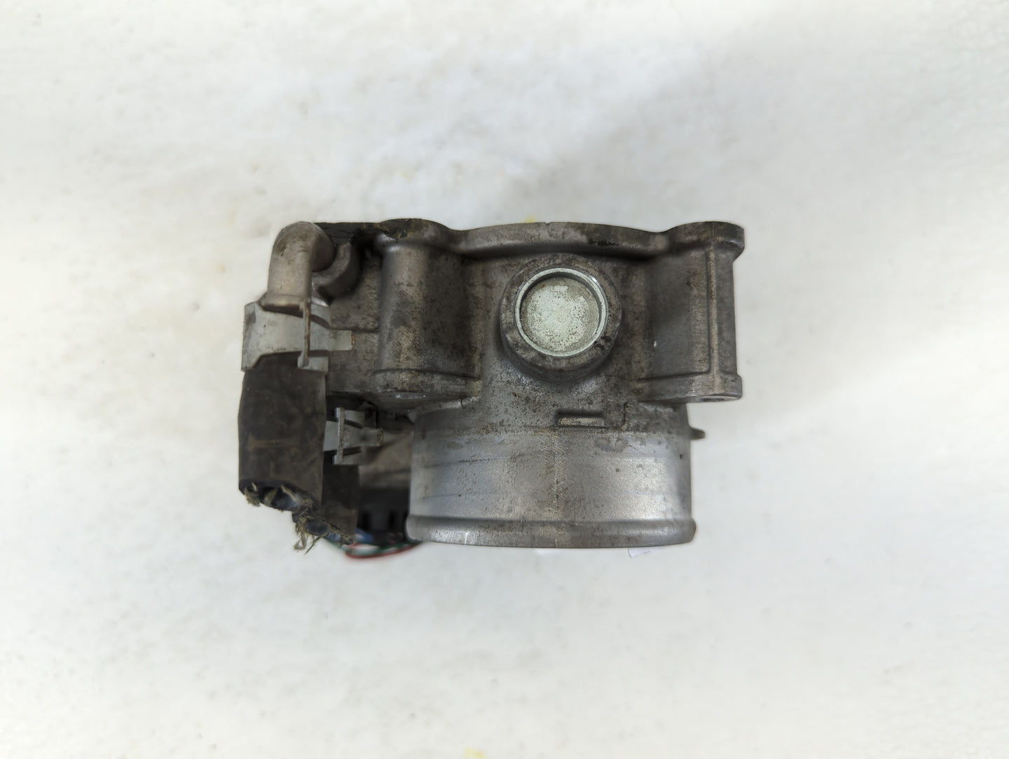 2014-2020 Nissan Rogue Throttle Body P/N:01686 5H07, 3TA60-01 A Fits Fits 2013 2014 2015 2016 2017 2018 2019 2020 OEM Used A