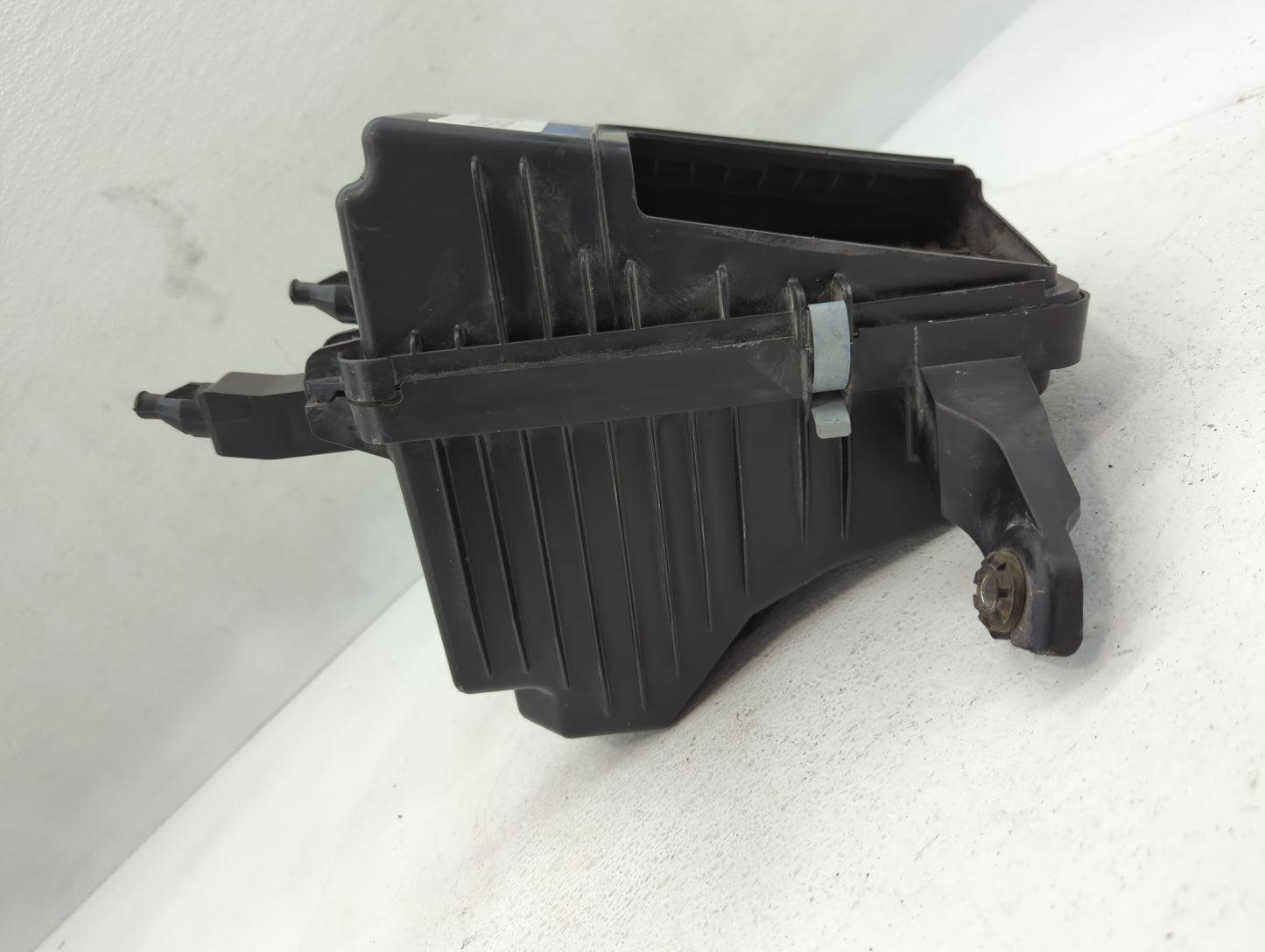 2019-2020 Nissan Rogue Air Cleaner Intake-duct Hose Tube - Oemusedautoparts1.com