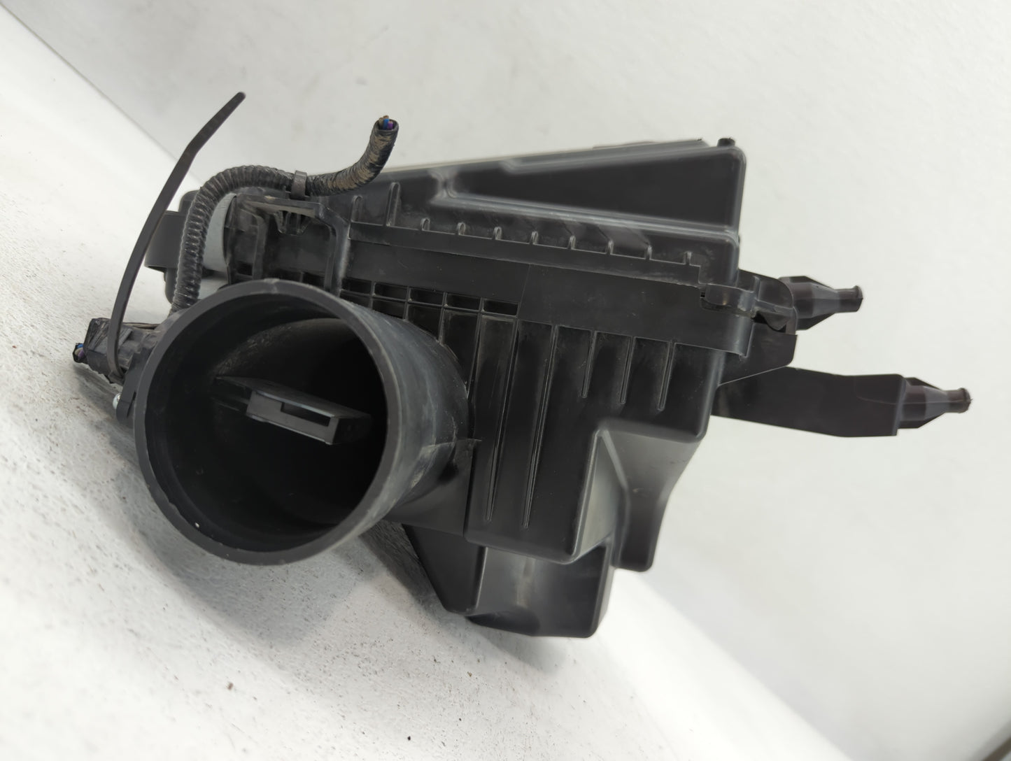 2019-2020 Nissan Rogue Air Cleaner Intake-duct Hose Tube - Oemusedautoparts1.com