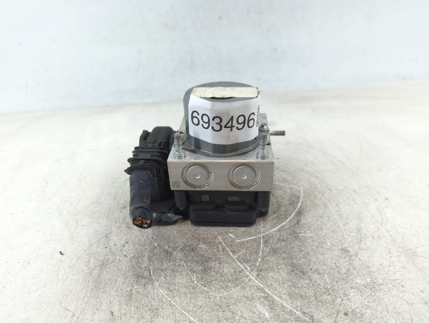 2018-2020 Nissan Rogue ABS Pump Control Module Replacement P/N:269 829 47660 9TF2A Fits Fits 2018 2019 2020 OEM Used Auto Pa