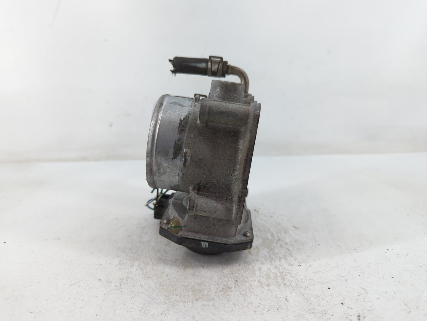 2014-2020 Nissan Rogue Throttle Body P/N:00164 3TA60-01 Fits Fits 2013 2014 2015 2016 2017 2018 2019 2020 OEM Used Auto Part