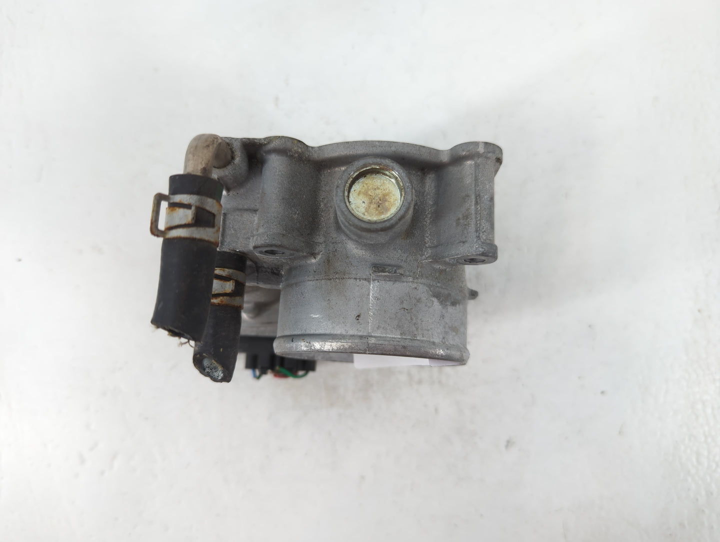 2014-2020 Nissan Rogue Throttle Body P/N:00405 9E02, 3TA60-01 C Fits Fits 2013 2014 2015 2016 2017 2018 2019 2020 OEM Used A