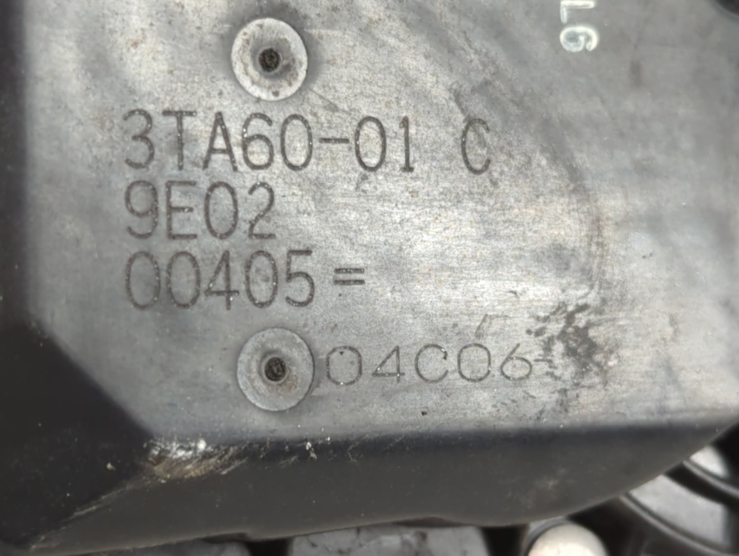 2014-2020 Nissan Rogue Throttle Body P/N:00405 9E02, 3TA60-01 C Fits Fits 2013 2014 2015 2016 2017 2018 2019 2020 OEM Used A