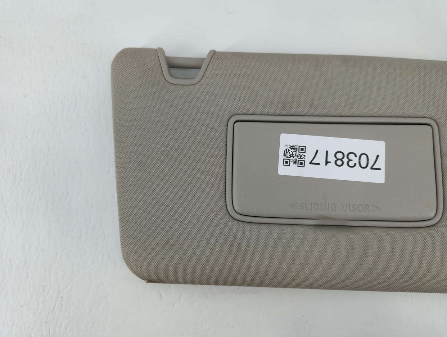 2018-2020 Nissan Rogue Sun Visor Shade Replacement Passenger Right Mirror Fits Fits 2018 2019 2020 OEM Used Auto Parts - Oem