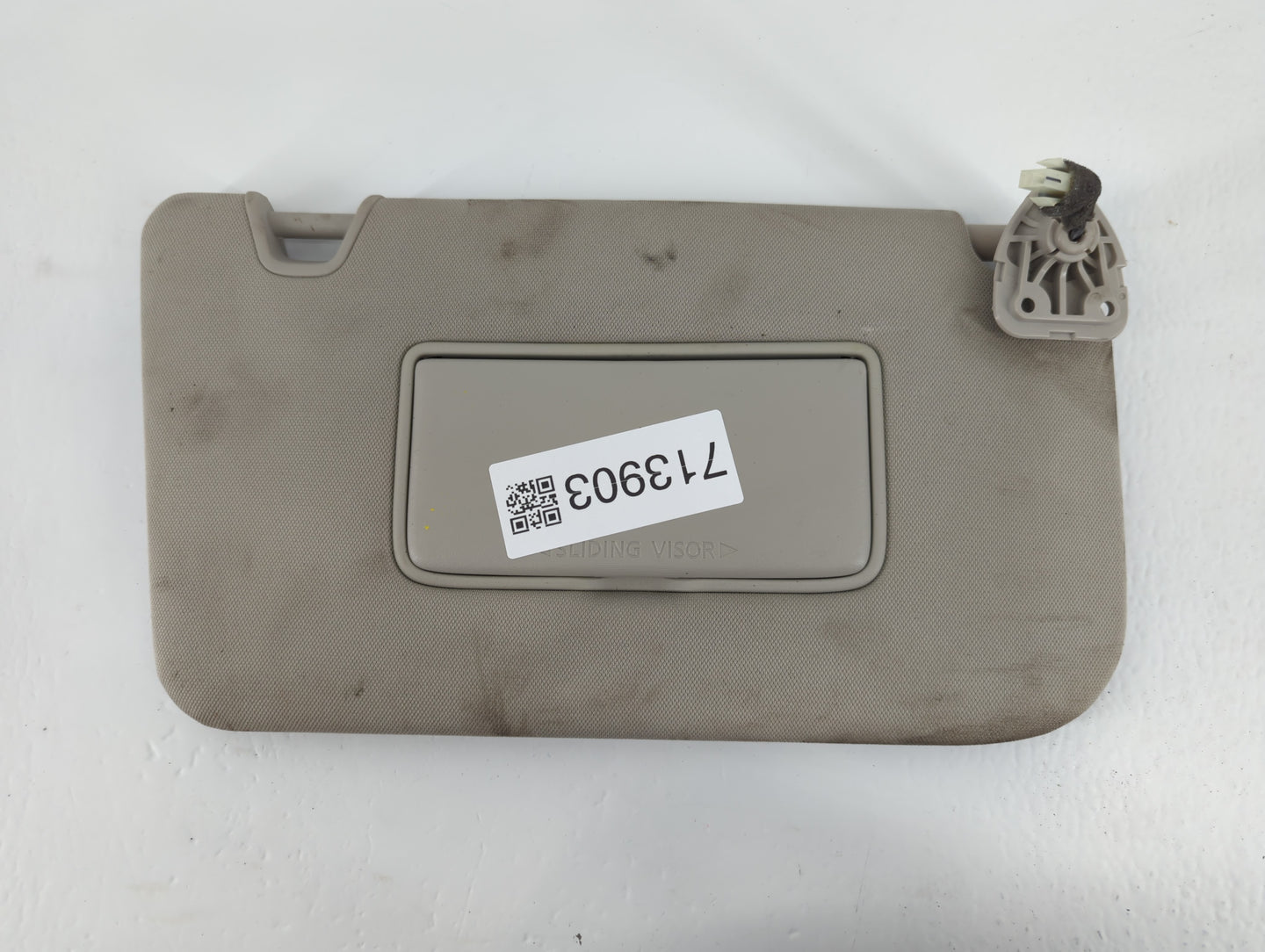 2018-2020 Nissan Rogue Sun Visor Shade Replacement Passenger Right Mirror Fits Fits 2018 2019 2020 OEM Used Auto Parts - Oem