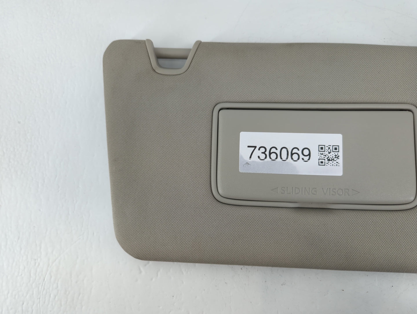 2018-2020 Nissan Rogue Sun Visor Shade Replacement Passenger Right Mirror Fits Fits 2018 2019 2020 OEM Used Auto Parts - Oem
