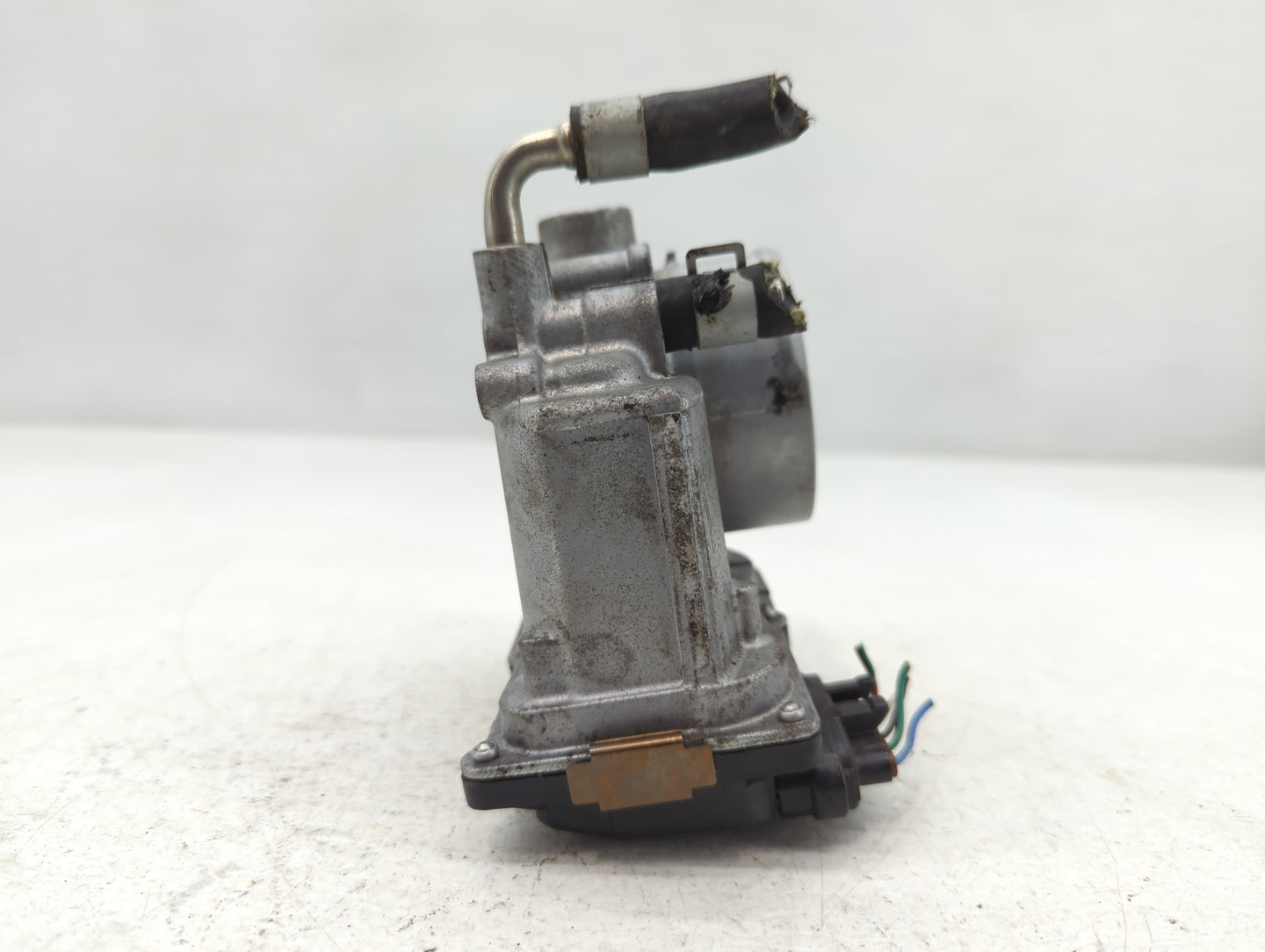 2014-2020 Nissan Rogue Throttle Body P/N:3TA60-01 Fits Fits 2013 2014 2015 2016 2017 2018 2019 2020 OEM Used Auto Parts - Oe