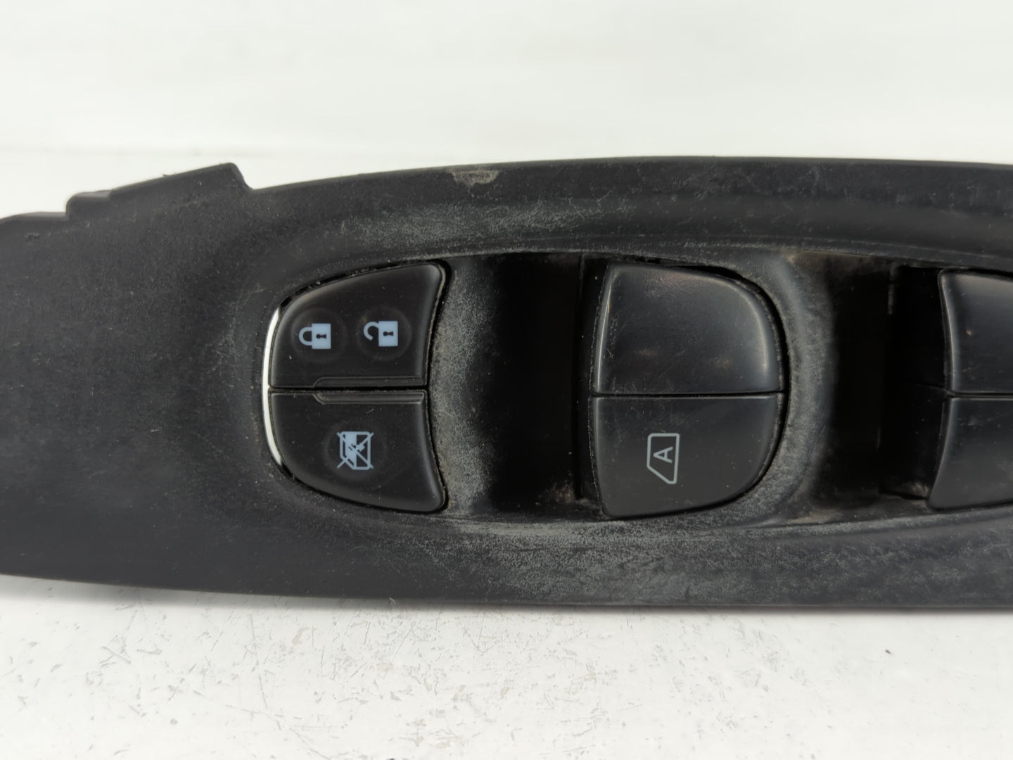 2014-2020 Nissan Rogue Master Power Window Switch Replacement Driver Side Left P/N:4BA5AA53239 25401 Fits OEM Used Auto Part