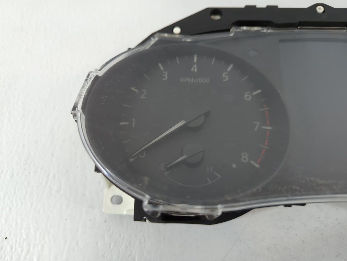 2019-2020 Nissan Rogue Instrument Cluster Speedometer Gauges P/N:5HT0A/49WB Fits Fits 2019 2020 OEM Used Auto Parts - Oemuse
