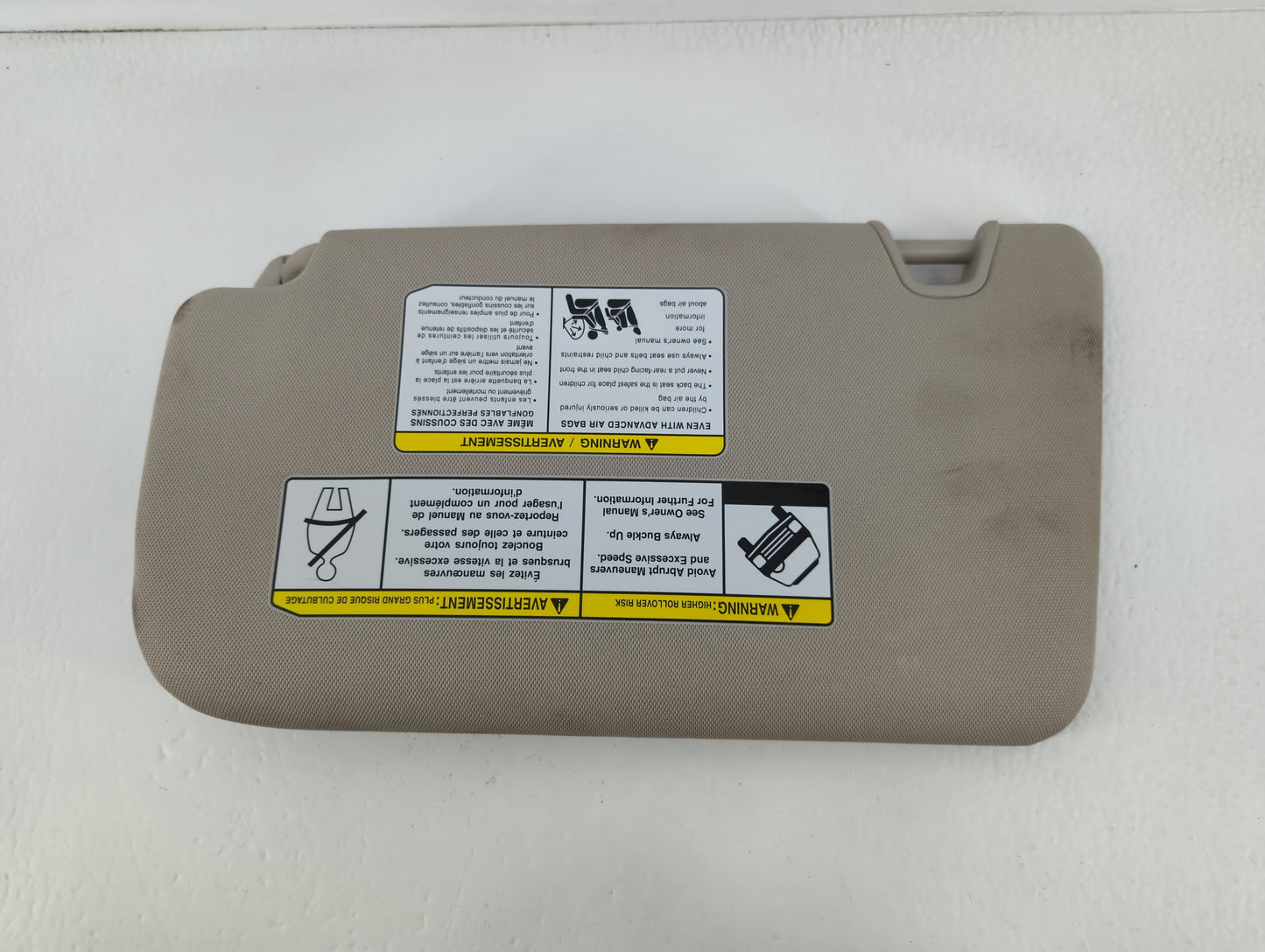 2018-2020 Nissan Rogue Sun Visor Shade Replacement Passenger Right Mirror Fits Fits 2018 2019 2020 OEM Used Auto Parts - Oem