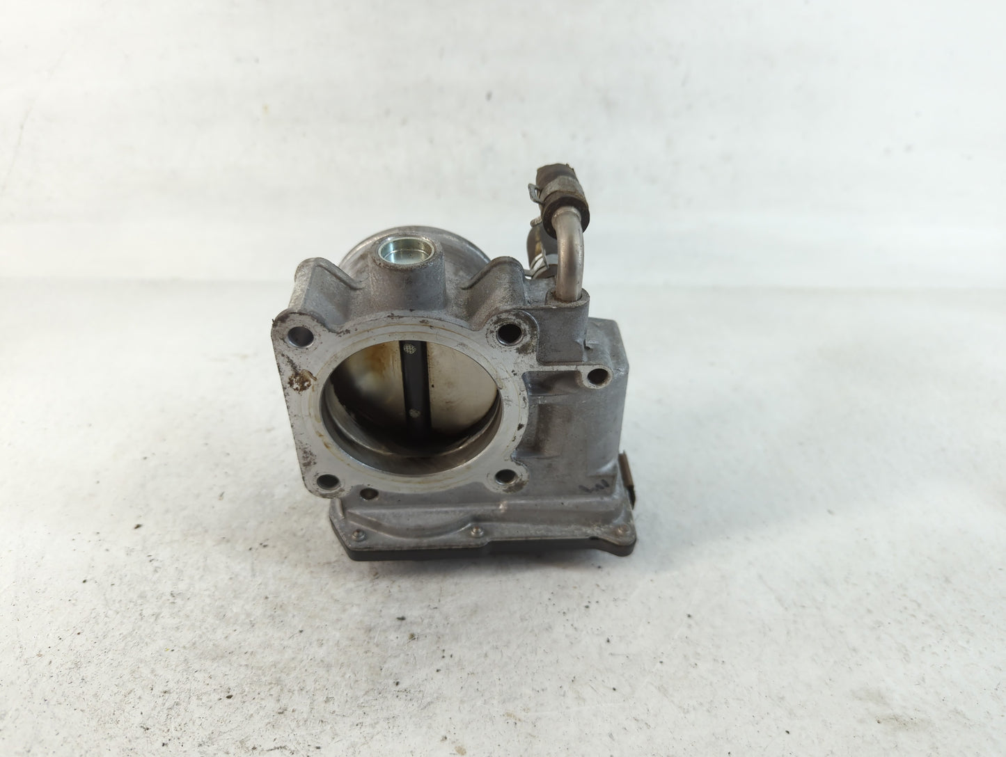 2014-2020 Nissan Rogue Throttle Body P/N:3TA60-01 C Fits Fits 2013 2014 2015 2016 2017 2018 2019 2020 OEM Used Auto Parts - 