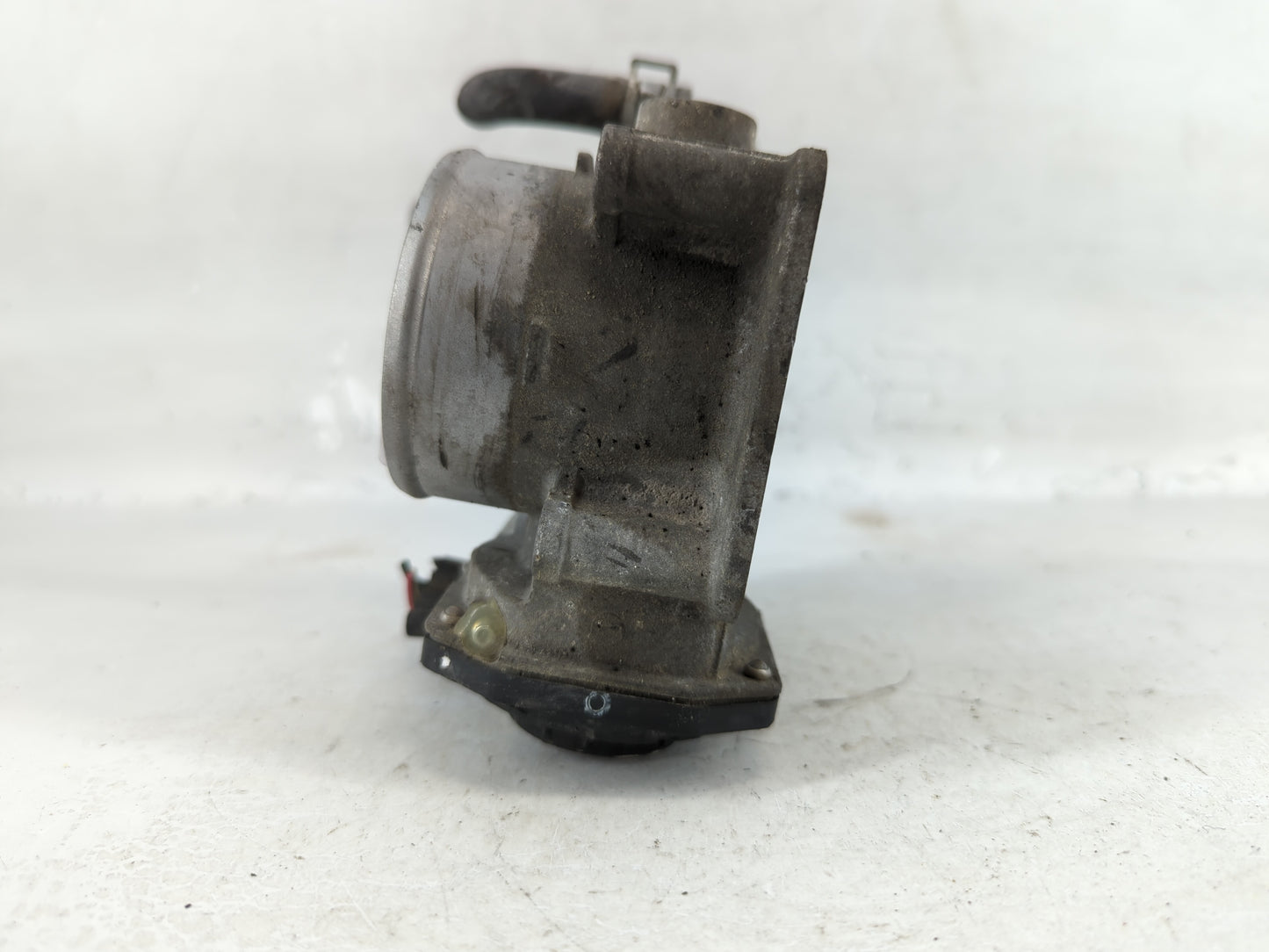 2014-2020 Nissan Rogue Throttle Body P/N:3TA60-01 C Fits Fits 2013 2014 2015 2016 2017 2018 2019 2020 OEM Used Auto Parts - 