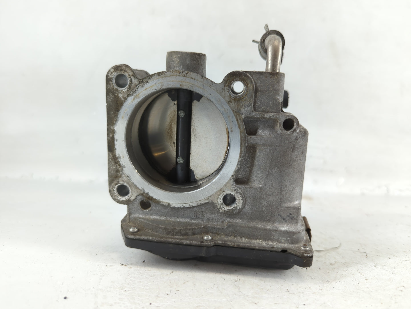 2014-2020 Nissan Rogue Throttle Body P/N:3TA60-01 C Fits Fits 2013 2014 2015 2016 2017 2018 2019 2020 OEM Used Auto Parts - 