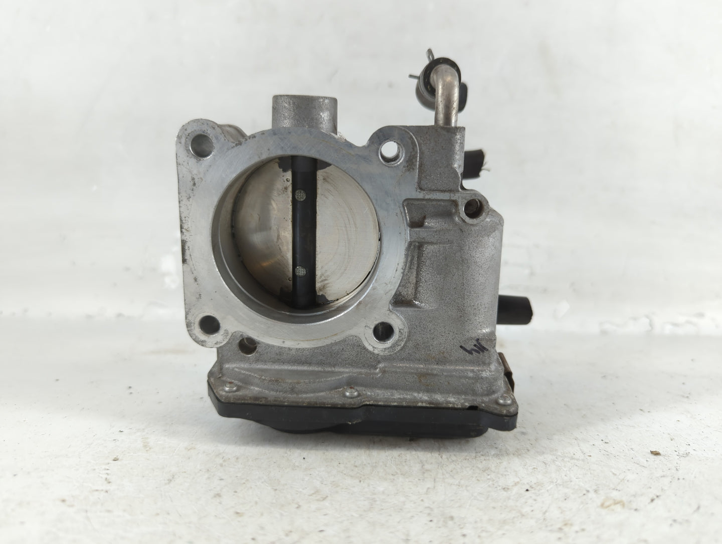 2014-2020 Nissan Rogue Throttle Body P/N:3TA60-01 C Fits Fits 2013 2014 2015 2016 2017 2018 2019 2020 OEM Used Auto Parts - 
