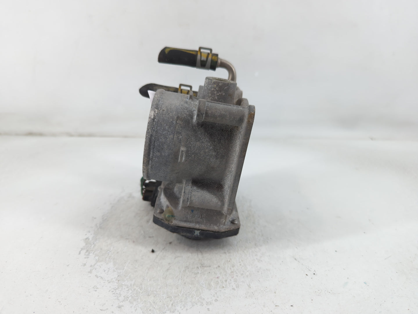 2014-2020 Nissan Rogue Throttle Body P/N:3TA60-01 C Fits Fits 2013 2014 2015 2016 2017 2018 2019 2020 OEM Used Auto Parts - 