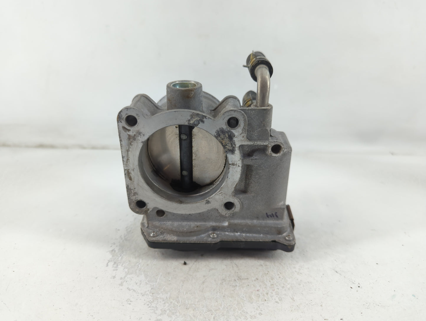2014-2020 Nissan Rogue Throttle Body P/N:3TA60-01 C Fits Fits 2013 2014 2015 2016 2017 2018 2019 2020 OEM Used Auto Parts - 