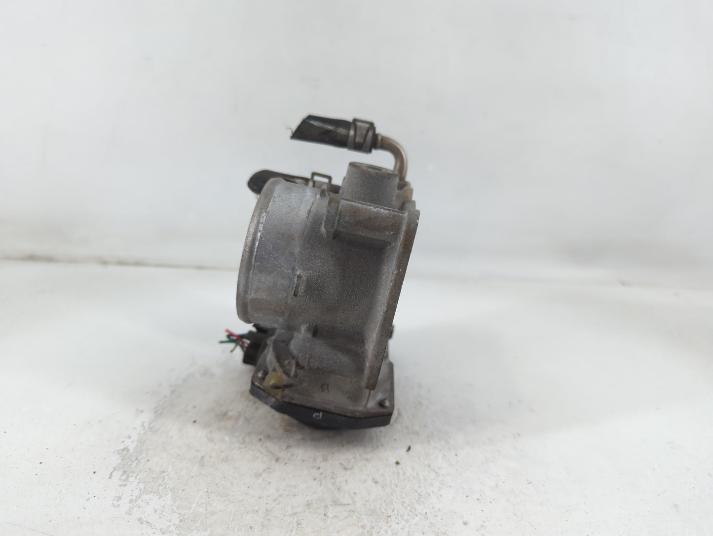 2014-2020 Nissan Rogue Throttle Body P/N:9J2501478 3TA60-01 C Fits Fits 2013 2014 2015 2016 2017 2018 2019 2020 OEM Used Aut