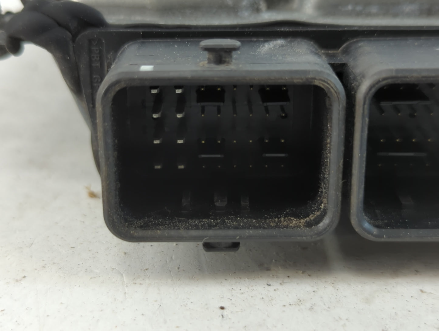 2018-2020 Nissan Rogue PCM Engine Control Computer ECU ECM PCU OEM P/N:NEC039-646 Fits Fits 2018 2019 2020 OEM Used Auto Par