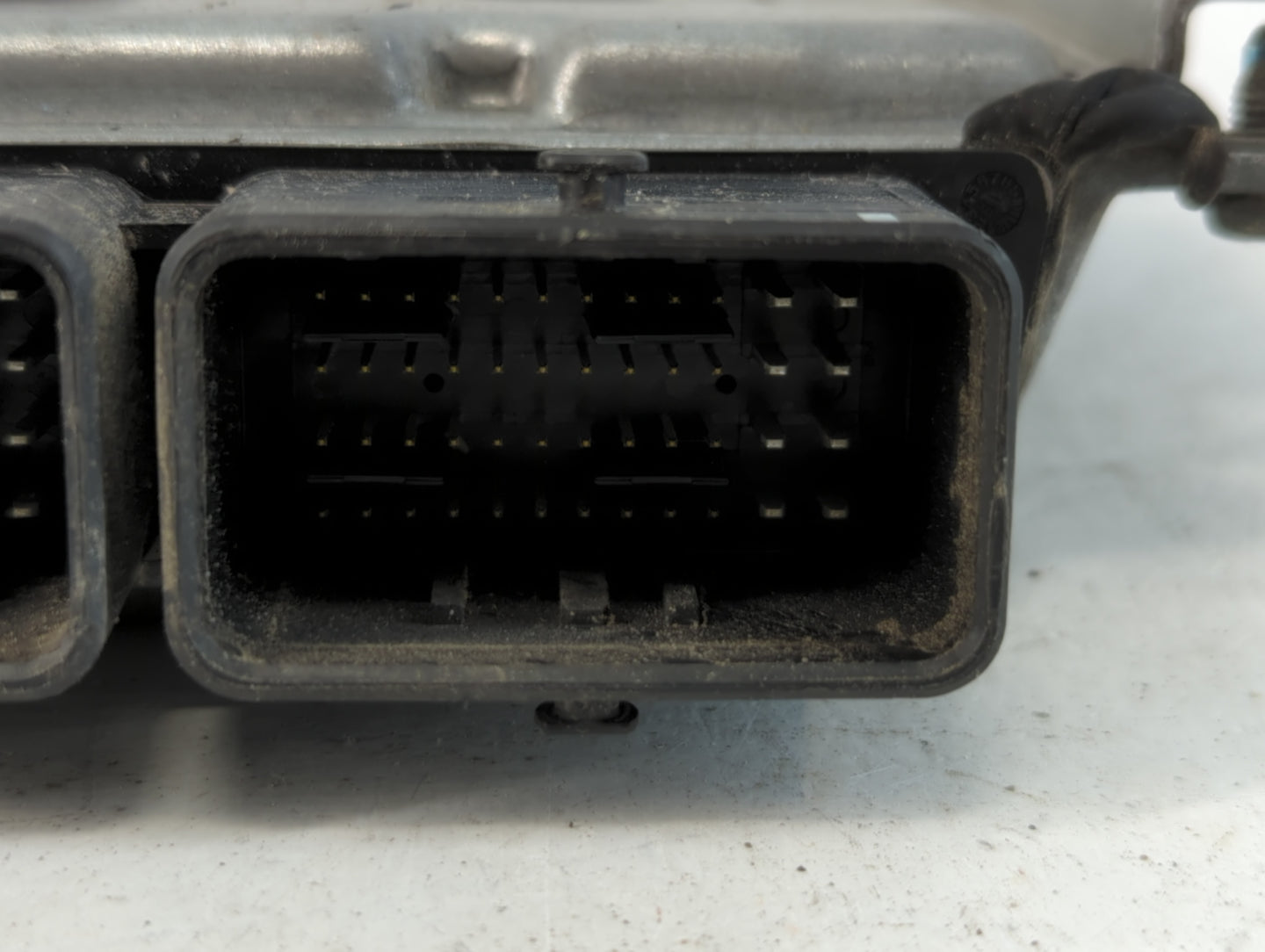 2018-2020 Nissan Rogue PCM Engine Control Computer ECU ECM PCU OEM P/N:NEC043-619 Fits Fits 2018 2019 2020 OEM Used Auto Par