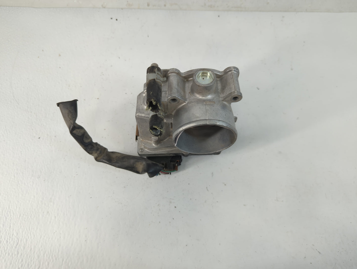 2014-2020 Nissan Rogue Throttle Body P/N:3TA60-01 C Fits Fits 2013 2014 2015 2016 2017 2018 2019 2020 OEM Used Auto Parts - 