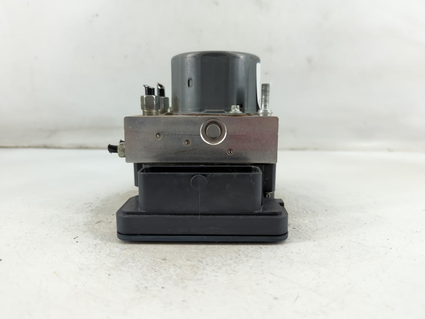 2019-2020 Nissan Rogue ABS Pump Control Module Replacement P/N:47660 7FM5A Fits Fits 2019 2020 OEM Used Auto Parts - Oemused