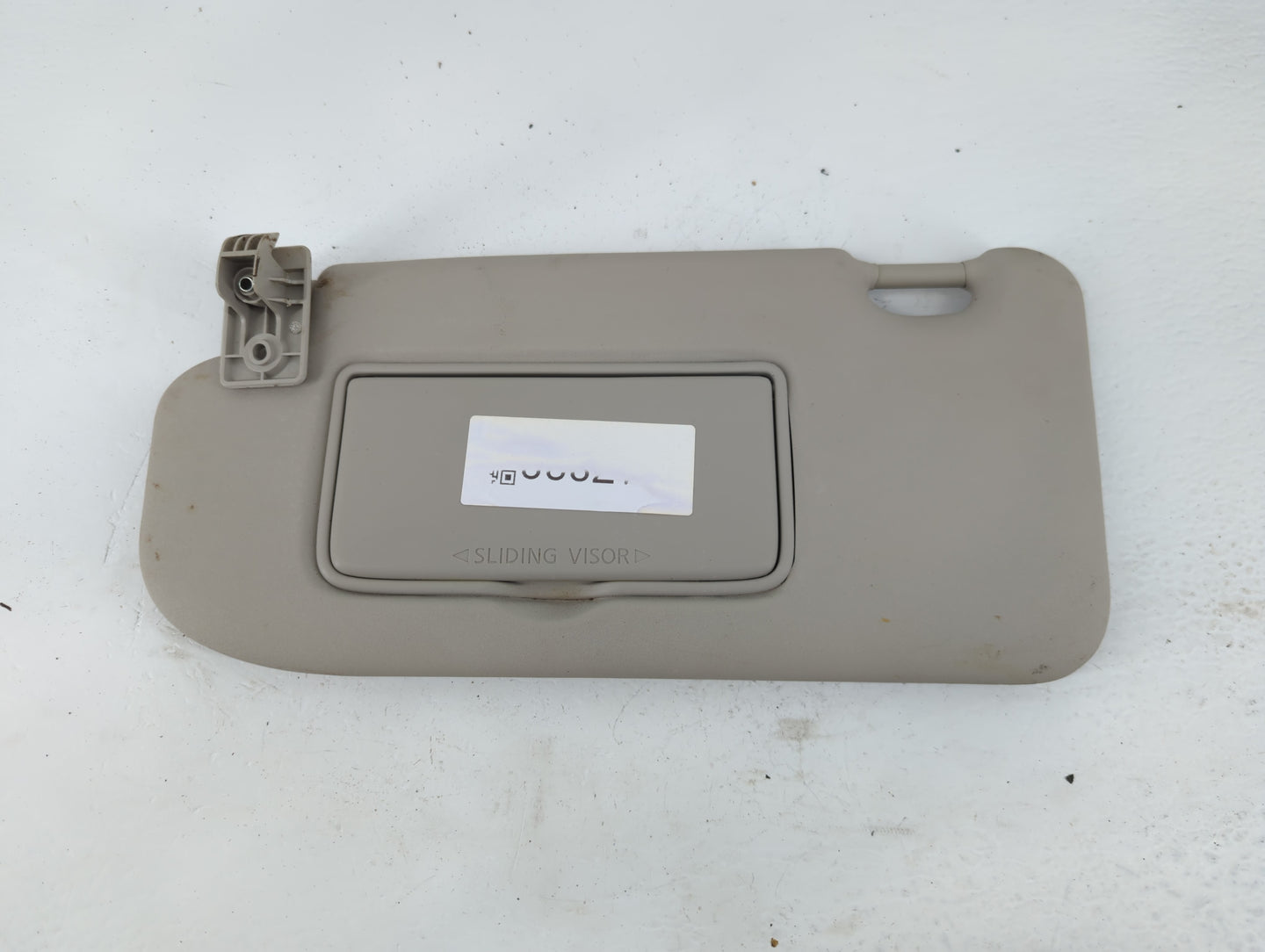 2019-2022 Nissan Rogue Sport Sun Visor Shade Replacement Driver Left Mirror Fits Fits 2019 2020 2021 2022 OEM Used Auto Part