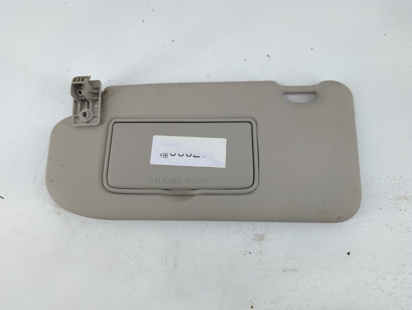 2019-2022 Nissan Rogue Sport Sun Visor Shade Replacement Driver Left Mirror Fits Fits 2019 2020 2021 2022 OEM Used Auto Part