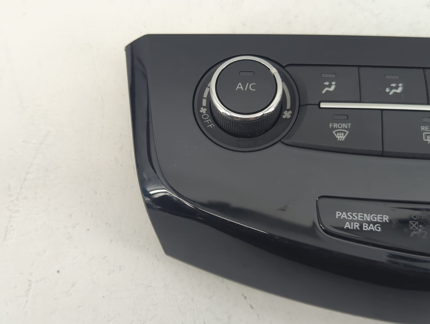 2017-2022 Nissan Rogue Sport Climate Control Module Temperature AC/Heater Replacement P/N:275007FA0A Fits OEM Used Auto Part