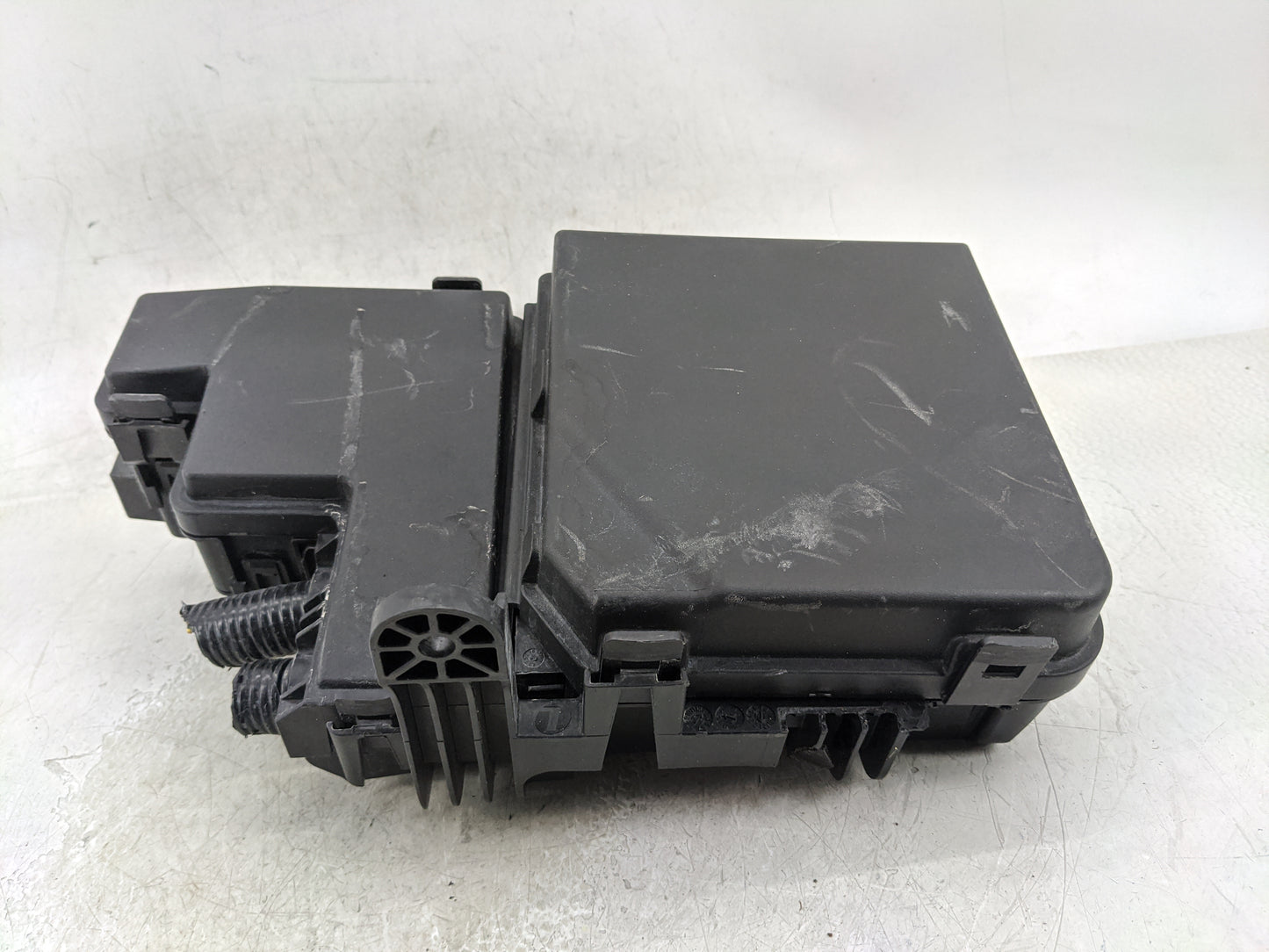 2017-2022 Nissan Rogue Sport Fusebox Fuse Box Panel Relay Module Fits Fits 2017 2018 2019 2020 2021 2022 OEM Used Auto Parts