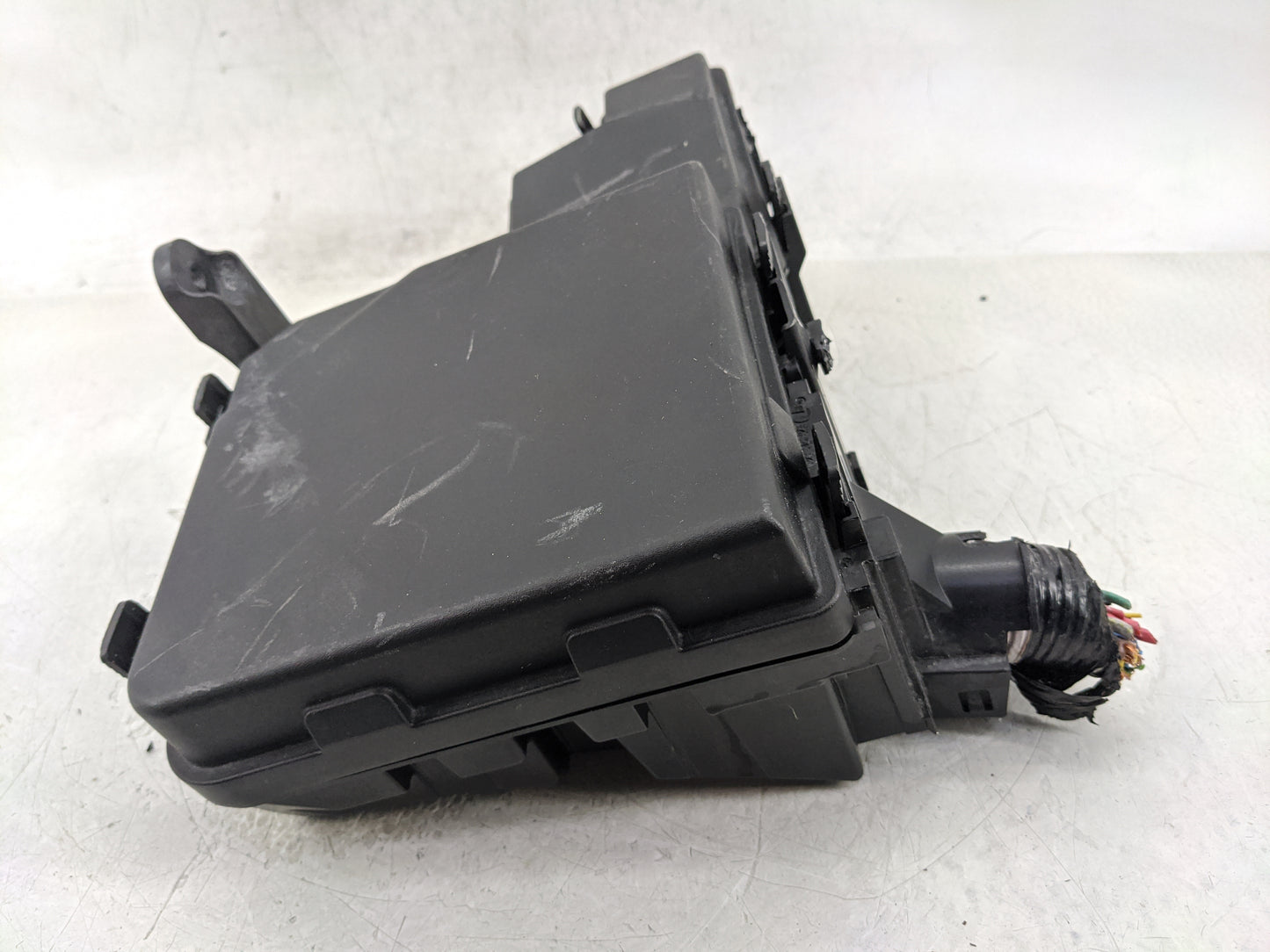 2017-2022 Nissan Rogue Sport Fusebox Fuse Box Panel Relay Module Fits Fits 2017 2018 2019 2020 2021 2022 OEM Used Auto Parts