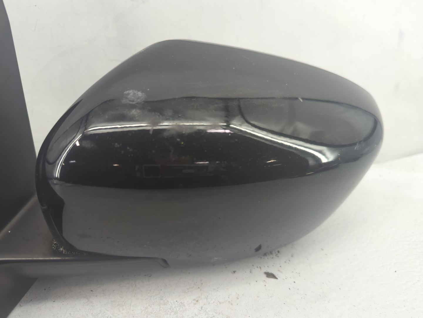 2017-2022 Nissan Rogue Sport Driver Side View Mirror - Left Door Mirror OEM Used - Oemusedautoparts1.com