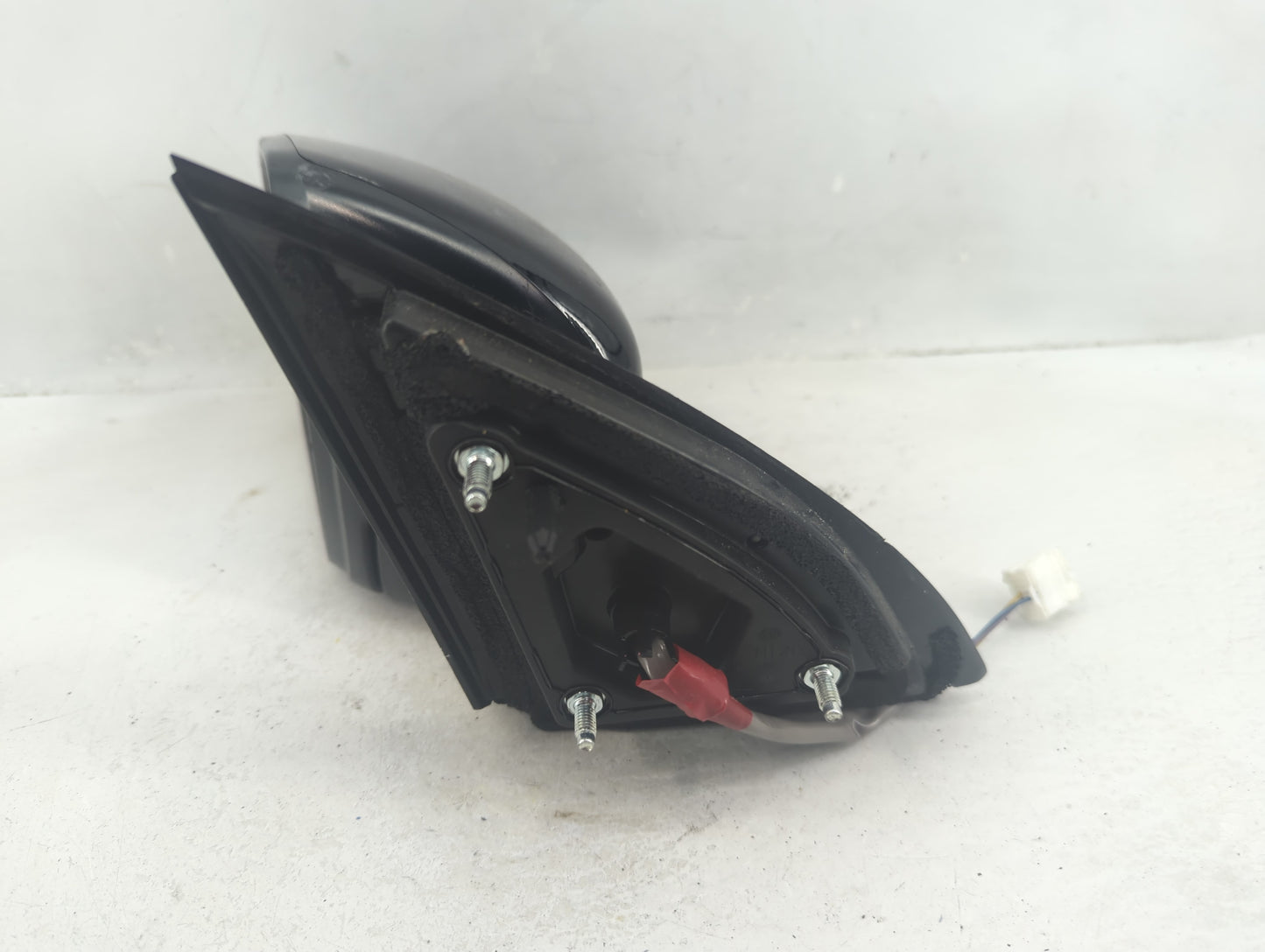 2017-2022 Nissan Rogue Sport Driver Side View Mirror - Left Door Mirror OEM Used - Oemusedautoparts1.com