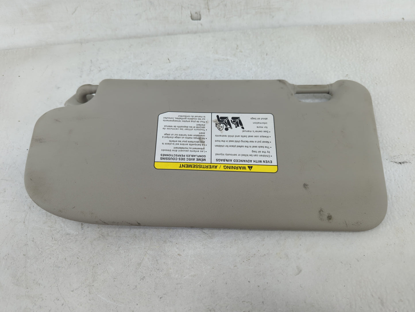 2019-2022 Nissan Rogue Sport Sun Visor Shade Replacement Passenger Right Mirror Fits Fits 2019 2020 2021 2022 OEM Used Auto 