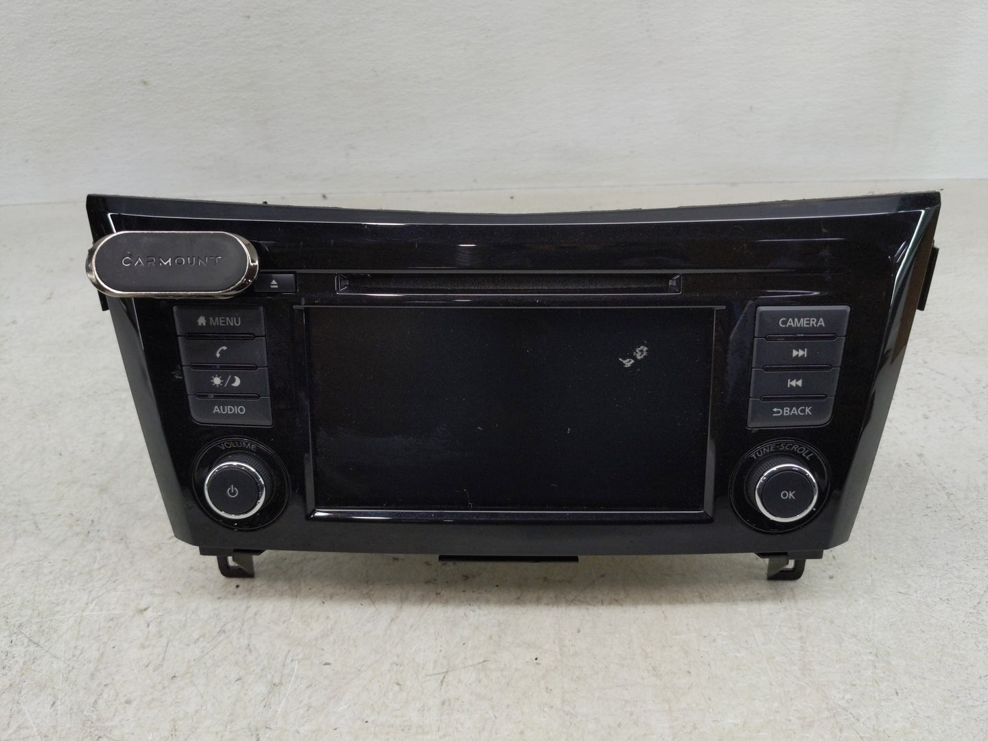 2020 Nissan Rogue Sport Radio AM FM Cd Player Receiver Replacement P/N:2591A8FM0C 7 505 751 067 Fits OEM Used Auto Parts - O