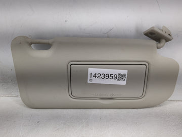 2019-2022 Nissan Rogue Sport Sun Visor Shade Replacement Passenger Right Mirror Fits Fits 2019 2020 2021 2022 OEM Used Auto 