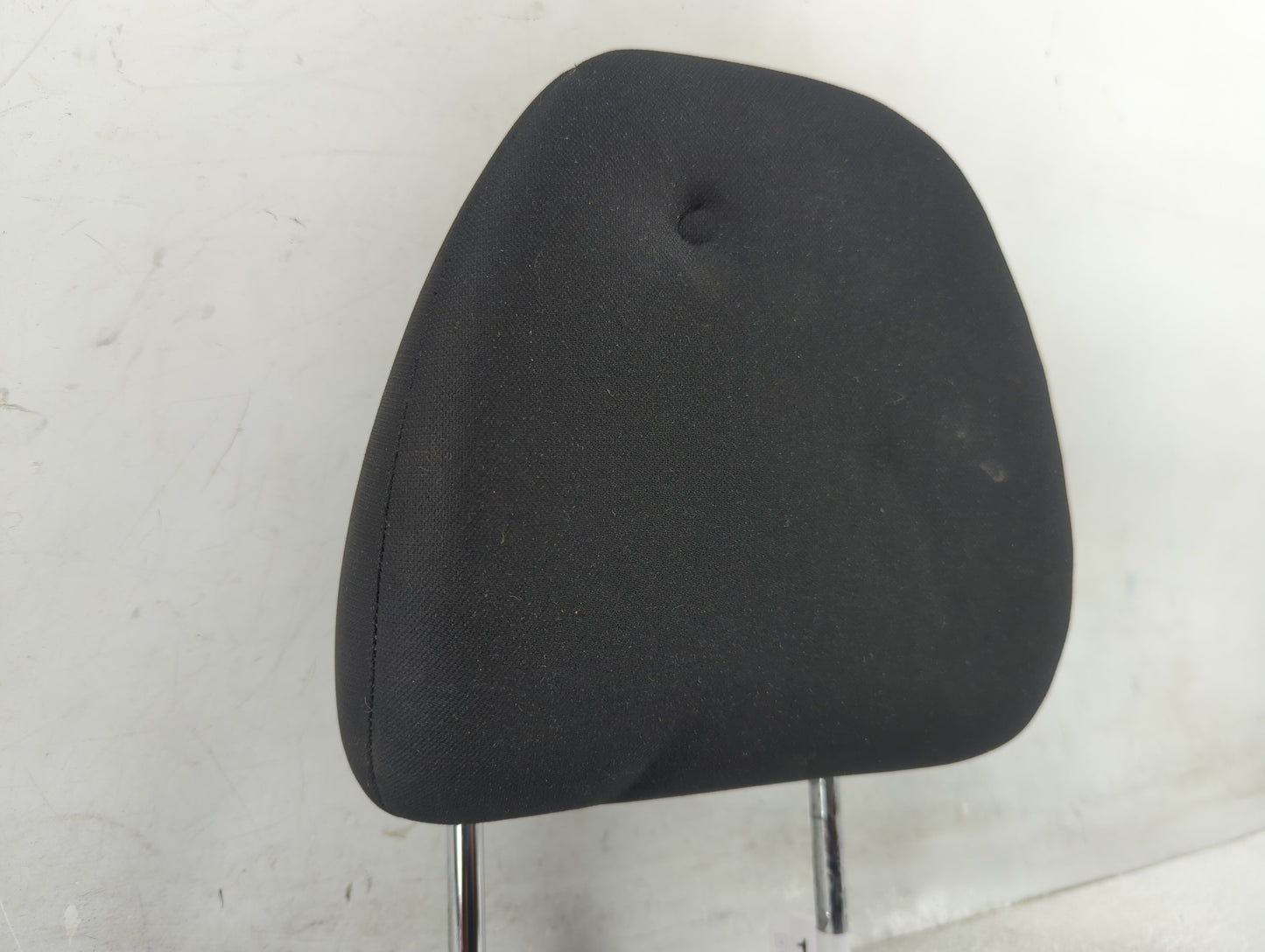 2020 Nissan Rogue Sport Headrest Head Rest Front Driver Passenger Seat Fits OEM Used Auto Parts - Oemusedautoparts1.com
