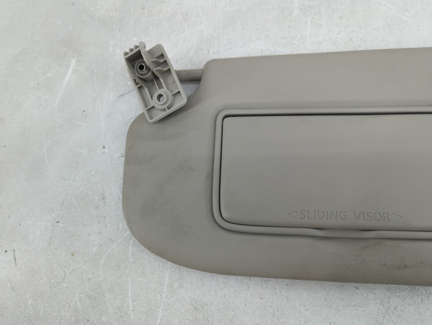 2019-2022 Nissan Rogue Sport Sun Visor Shade Replacement Driver Left Mirror Fits Fits 2019 2020 2021 2022 OEM Used Auto Part