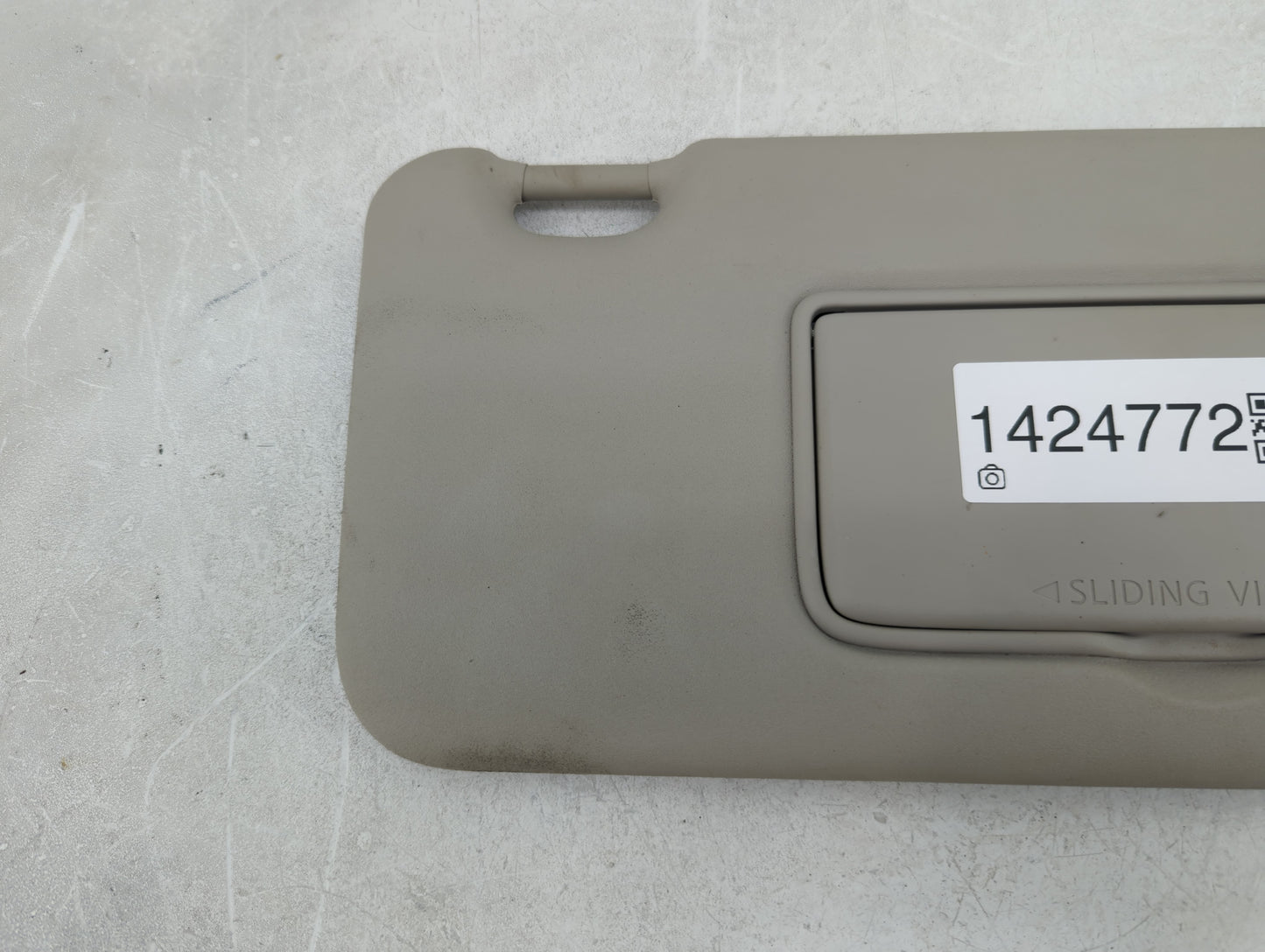 2019-2022 Nissan Rogue Sport Sun Visor Shade Replacement Passenger Right Mirror Fits Fits 2019 2020 2021 2022 OEM Used Auto 