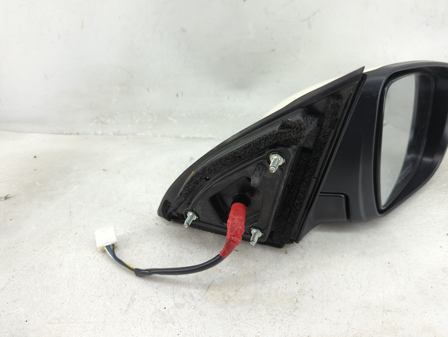 2017-2022 Nissan Rogue Sport Passenger Side View Mirror - Right Door Mirror OEM Used - Oemusedautoparts1.com