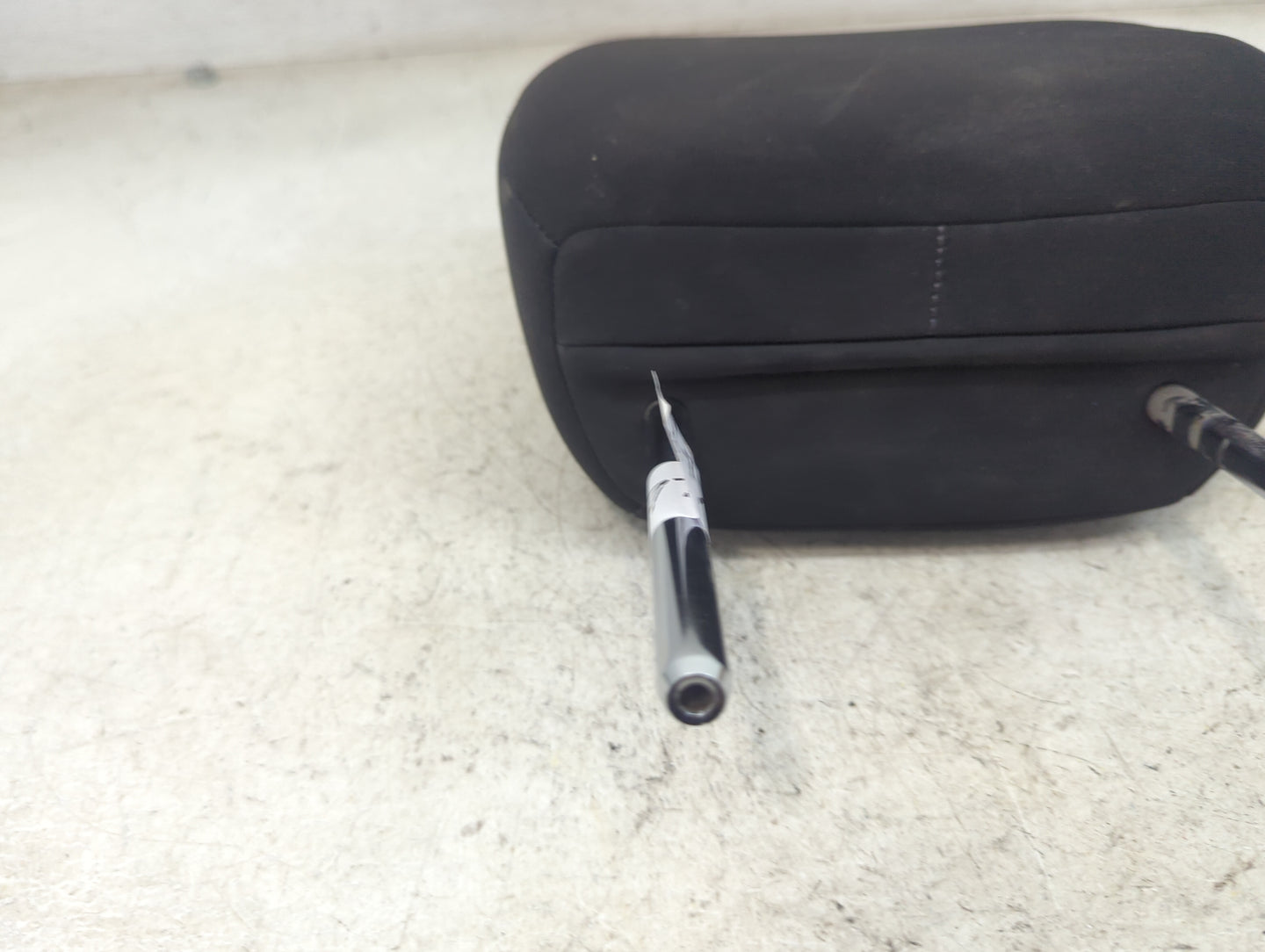 2020-2022 Nissan Rogue Sport Headrest Head Rest Front Driver Seat Black 1471077 - Oemusedautoparts1.com