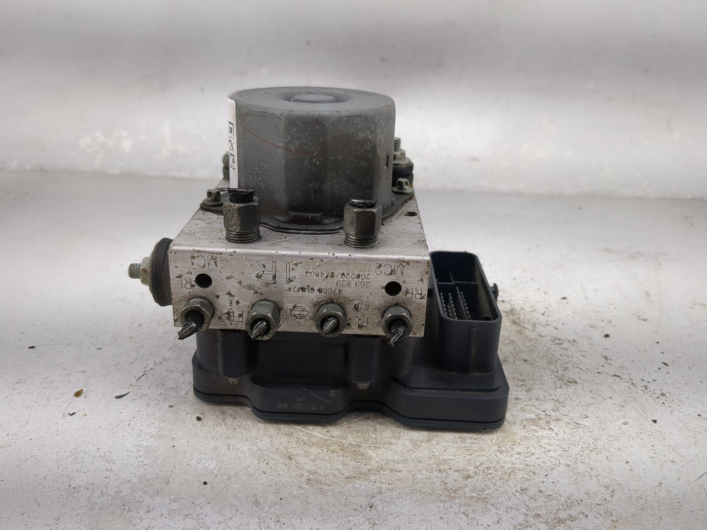 2019-2021 Nissan Rogue Sport ABS Pump Control Module Replacement P/N:47660 6MM2A 269 829, 0 265 260 918 Fits Fits 2019 2020 