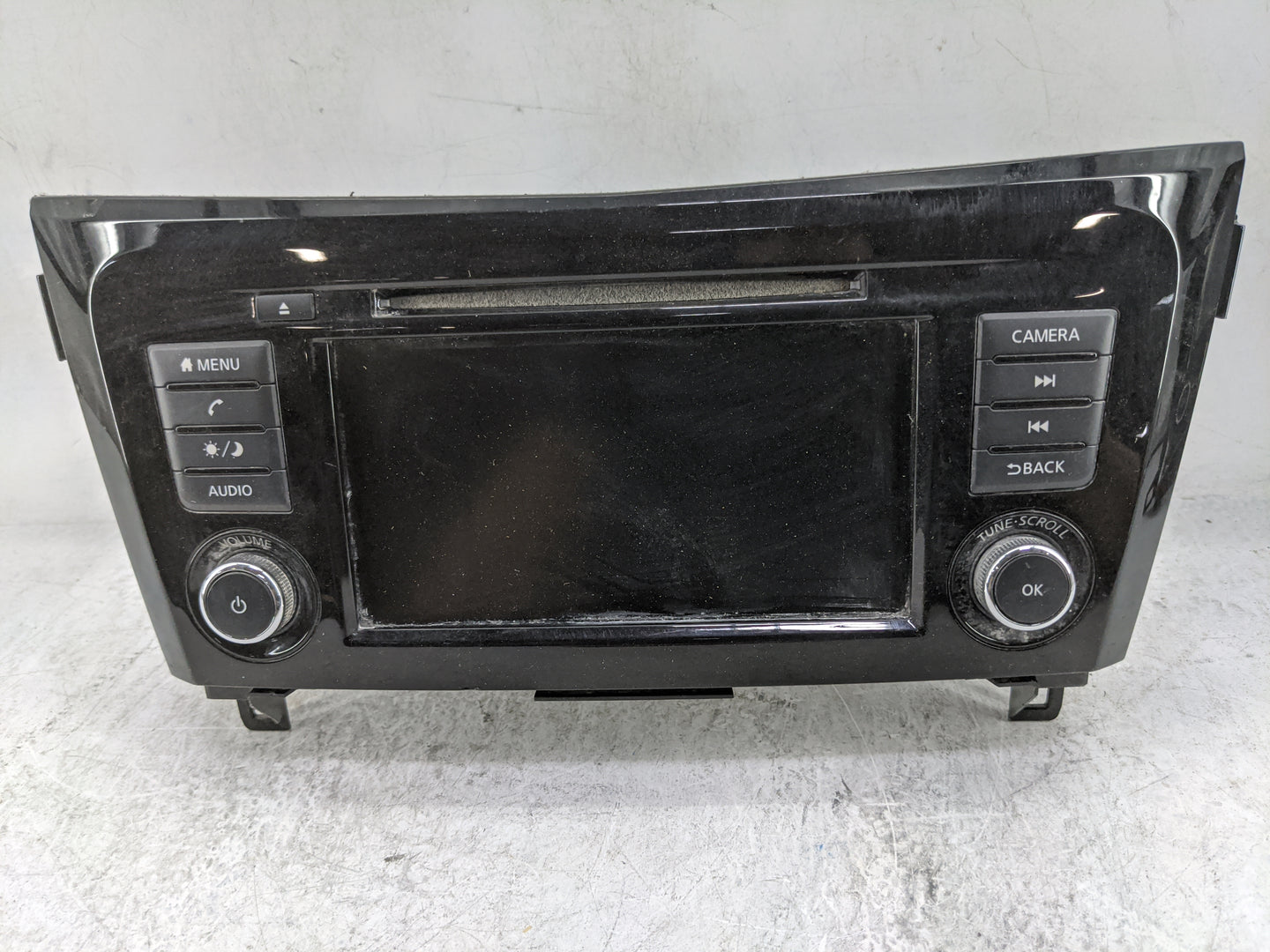 2020 Nissan Rogue Sport Radio AM FM Cd Player Receiver Replacement P/N:2591A8FM0C 7505751067, AIVIP32R0 Fits Fits 2018 2019 