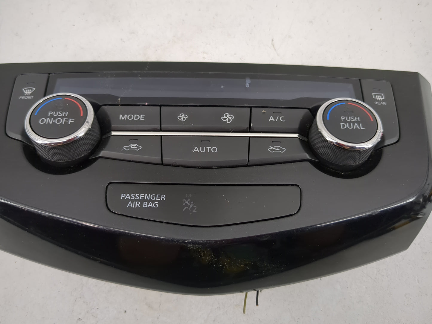 2017-2022 Nissan Rogue Sport Climate Control Module Temperature AC/Heater Replacement P/N:27500 6MA0A T10936C Fits OEM Used 